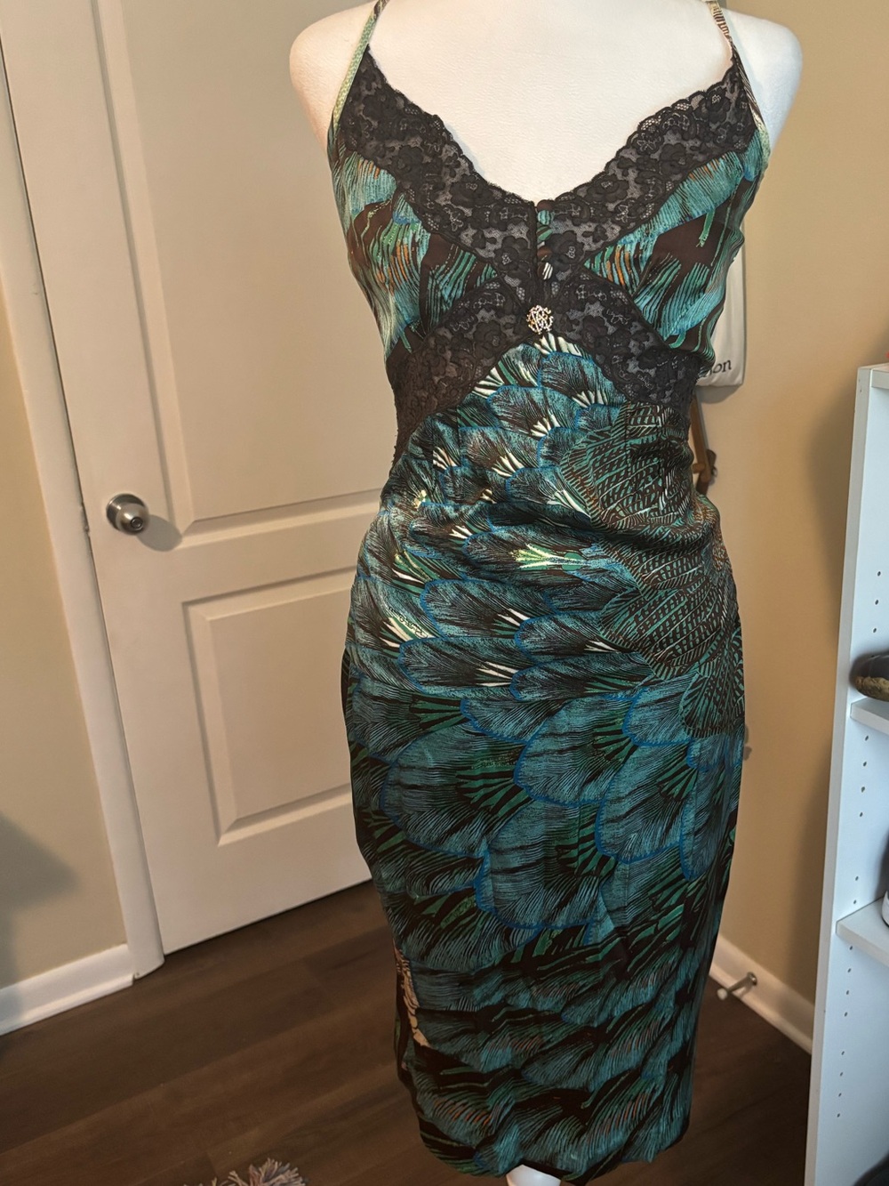 Satin Feather-Print Slip Dress with Lace Trim - Teal/Black